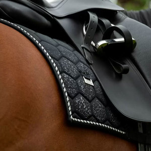 Almohadillas de Montar a Caballo Transpirables con Forro Interior Suave, Material Premium para Uso en Exteriores - Product Image 3