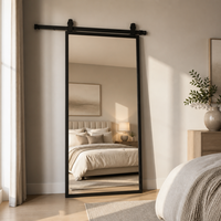 Porte de placard coulissante pleine longueur Wekis Mirror Barn Door avec cadre en aluminium et kit de rail à suspension supérieure pour projet de chambre à coucher