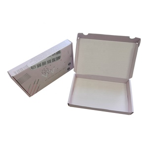 Boîte d'expédition de luxe pour kit de manucure, rose, moderne, en carton ondulé, avec impression recto-verso - Product Image 3