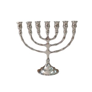 Candélabre menorah vintage à 7 branches en laiton massif bougeoir religieux classique pour centres de table et décoration de la maison - Product Image 3