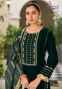 Traje Salwar Kameez de terciopelo listo para usar en festivales de proveedor indio, embalaje estándar más vendido - Product Image 6