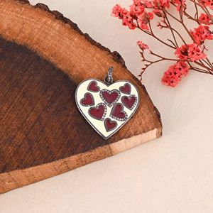 Hermoso Colgante de Corazón de Esmalte Vintage para Mujer, Plata de Ley 925 con Baño de Rodio Negro y Diamantes Incrustados para Boda o Compromiso - Product Image 1