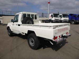 Pickup à cabine unique de 4.5 L V8 Turbo Diesel d'occasion vérifié Modèle robuste manuel - Product Image 2
