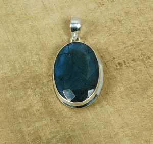 Pendentif ovale en labradorite fait à la main, argent sterling 925, pierre précieuse, bijoux en pierre naturelle, collier, cadeau pour femmes - Product Image 1