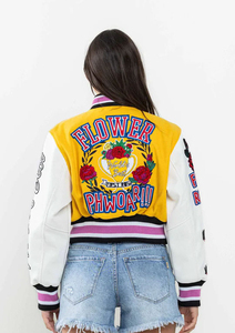 Veste universitaire courte respirante pour femmes de grande taille Vestes de baseball Letterman à manches en cuir brodées avec logo personnalisé - Product Image 6