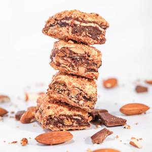 Produit phare : Délice turc premium avec chocolat aux amandes, texture moelleuse, Lokum gourmet, goût riche, emballage en vrac, fabriqué en Turquie - Product Image 1