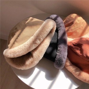 Nuevos sombreros de cubo de felpa gruesos de invierno, gorros cálidos para exteriores a la moda, gorros suaves de pescador, sombrero de Panamá a prueba de viento para mujer - Product Image 3