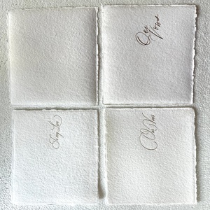 ที่ใส่หนังสือคำปฏิญาณขอบพิมพ์ลายฟอยล์สีทองสั่งทำได้พร้อมริบบิ้นผ้าไหมรีไซเคิลเหมาะสำหรับขายโดยนักวางแผนงานแต่งงาน - Product Image 1