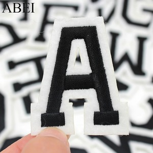 Offre Spéciale sac décor autocollant fort auto-adhésif bâton sur Chenille lettre Patch broderie lettre Alphabet A-Z Patch - Product Image 6