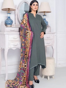 The Most Latest Original Kumail Luxury winter ladies dress supreme quality zari wool with velvet cutwork <b>shawl</b> cheap price - Product Image 2