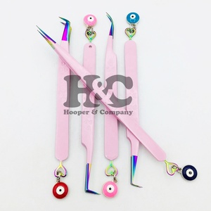 Pince à épiler pour extensions de cils, modèle Charm, en acier inoxydable rose, durable, avec logo, écoresponsable, marque privée, MOQ, pince à épiler pour cils en vison - Product Image 2