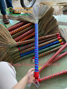 Balai à gazon du Vietnam fait à la main Balai à gazon naturel dans la maison | Balai à gazon avec pelle à poussière du Vietnam | Balai asiatique - Product Image 5