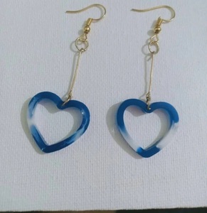 Kadınlar için reçine ve Cowry kabuk boncuklu küpe ve kızlar ve kadınlar için genç kız takısı kulak takı özelleştirilmiş tasarım ve renkler - Product Image 5