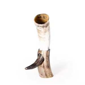 Cuerno de búfalo hecho a mano de primera calidad, cuerno para beber, tallado vikingo pulido por Artesanías de media luna - Product Image 1