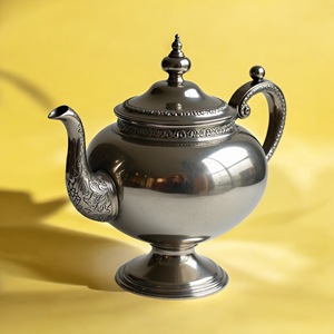 กาต้มน้ำสแตนเลสแบบทันสมัยพร้อมหม้อต้มน้ำแบบกดค้อน - Product Image 3