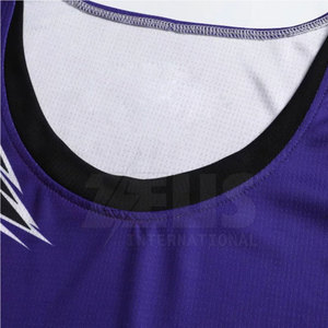 Ensemble d'uniformes de basketball personnalisés respirants par sublimation – Maillot et short tendance 2026 – Ensemble de maillots de basketball avec logo personnalisé - Product Image 4