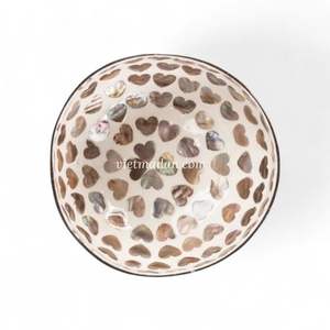 Cuenco de Coco con Incrustaciones de Nácar, Hecho a Mano, Patrón Personalizado al por Mayor de Vietnam - Product Image 3