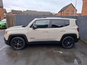JEEP RENEGADE 2016 USADO CON VOLANTE A LA IZQUIERDA/DERECHA - Product Image 4