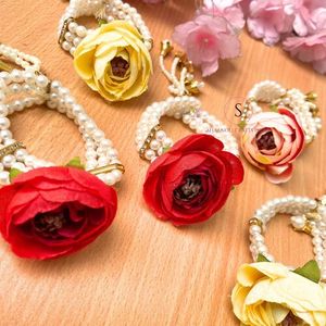 Traditional Designer Pattern Bangles Beautiful Moti Work and Big Flower Pattern Design Give Away Bangles for Haldi Mehndi Favor - Product Image 3