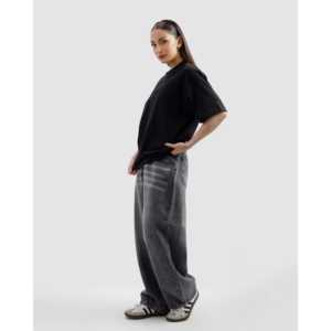 Camiseta Esencial Negra 100% Algodón, Transpirable, Antiarrugas, Casual, Ajustada, Corta, Estampado Sólido, 180 Gramos, Tejido Jersey - Product Image 1