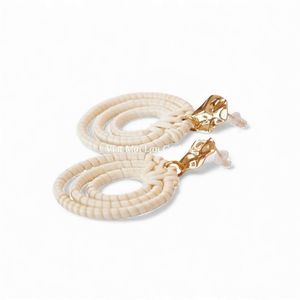 Boucles d'oreilles en rotin faites à la main, matériau naturel, bijoux artisanaux inspirés de l'artisanat vietnamien - Product Image 2
