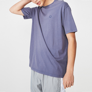 T-shirt d'entraînement à manches courtes 100% coton pour hommes avec impression numérique de logo personnalisé T-shirt régulier doux en mélange de coton et polyester 180gsm - Product Image 4