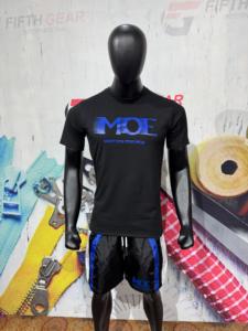 2024เซ็ตเสื้อยืดและกางเกงขาสั้นสำหรับผู้ชายทรงสลิมฟิตพร้อมโลโก้และดีไซน์แบบระบายอากาศได้ตามต้องการ - Product Image 3