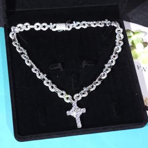 Cadena Cubana Hip Hop con Diamantes de Moissanita Incoloros de Corte Baguette y Redondo en Plata 925, Collar con Colgante de Cruz - Product Image 5