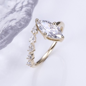 Bague solitaire en or massif 18 carats avec diamant taille marquise de 1,02 carat, cultivé en laboratoire, pour femme, idéale pour les soirées romantiques - Product Image 3