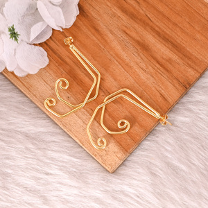 Pendientes Clásicos de Moda en Latón Chapado en Oro Amarillo, de Alta Calidad, Hechos a Mano, para Compromiso, Fiesta, Boda, Cumpleaños - Product Image 3