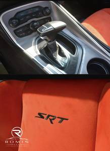 Dodge Challenger Coupé Bicolore Rosso e Nero, Cerchi da 20 Pollici, Fari Alogeni, Sedili in Pelle, Aria Condizionata Automatica, Sedile Elettrico del Conducente - Product Image 3