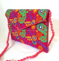 Sacs à bandoulière en coton brodé faits à la main en Inde, pochettes pour femmes, cadeaux de remerciement pour Diwali, mariages et fêtes