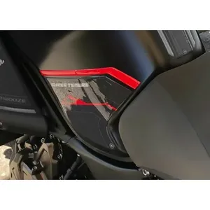 Adesivi in Gel 3D per Protezioni Laterali Yamaha Super Tener in Rosso, Accessori Compatibili per Moto - Product Image 1