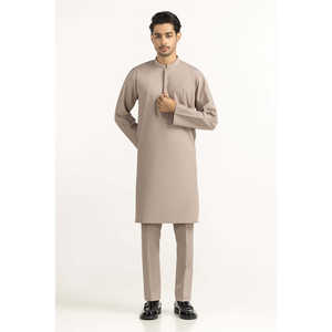 ชุดสูทธุรกิจสมัยใหม่สำหรับผู้ชาย KP-EMB25-002 กางเกงทรงสุภาพพร้อมเสื้อเบลเซอร์หรูหราแบบกระดุมแถวเดียว ทรงปกติ เหมาะสำหรับเจ้าบ่าว - Product Image 5