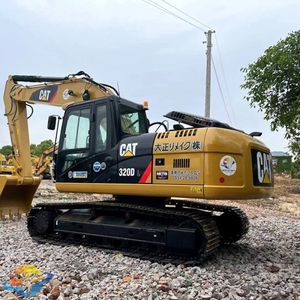รถขุดตีนตะขาบมือสอง CAT320DL ยี่ห้อแคท ขายดี ขายตรง เครื่องยนต์คัมมินส์ น้ำหนัก 20-35 ตัน พร้อมมอเตอร์และเกียร์ - Product Image 3