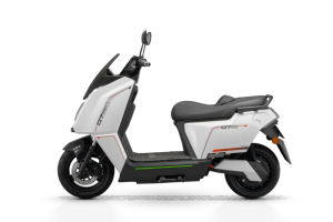 Nouvelle moto électrique Keren 4000w Batterie au phosphate de fer et de lithium Moto sportive - Product Image 4