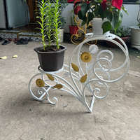 Support à fleurs suspendu en fer forgé sur pied, personnalisé, économique, pour décoration intérieure contemporaine, durable, facile à installer, Vietnam, pour intérieur