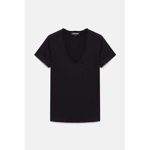 Camiseta Básica de Manga Corta con Cuello en V - Product Image 5