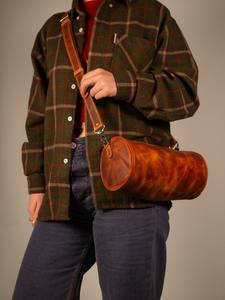 Custom Oem Mens Leather Cylinder Phone <b>Bag</b> Men Designer Plain Crossbody <b>Messenger</b> <b>Bag</b> for Men Shoulder <b>Messenger</b> LCYB-0085 - Product Image 4