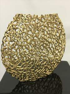 Jarrón de Flores de Aluminio Liso Ecológico Hecho a Mano con Superficie Metálica Pulida y Elegancia Floral para Decoración del Hogar - Product Image 4