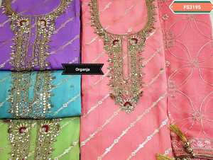 Designer moderne non cousu brodé à la main beaux costumes traditionnels indiens à la mode pour les occasions de fête - Product Image 2