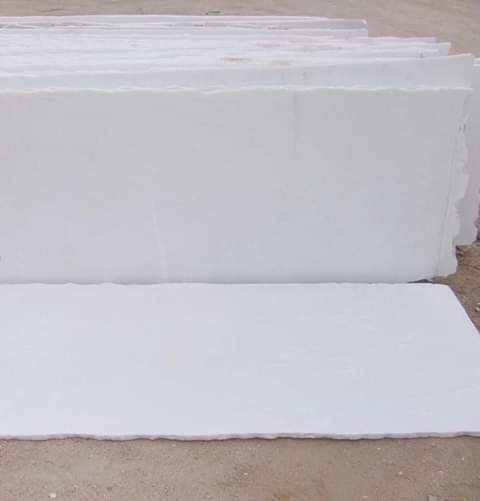 สีขาวบริสุทธิ์