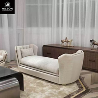 Luxuriöses Design Weißes Samt-Sofa Hotel Villa Apartment Wohnzimmermöbel Gepolstertes Sofa Nach Maß