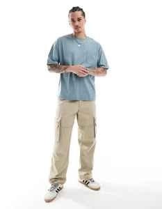 Camiseta cuadrada recortada de algodón 100% en blanco personalizada, camiseta de gran tamaño con hombros caídos para hombre, camiseta de peso pesado, camiseta de alta calidad para hombre - Product Image 6