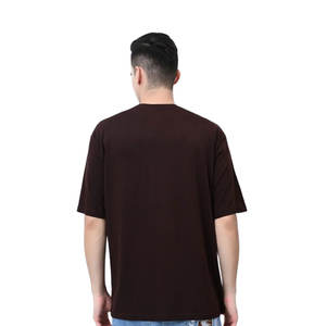 เสื้อยืดแขนสั้นโอเวอร์ไซส์สำหรับผู้ชายคุณภาพสูงสินค้ามาใหม่เสื้อยืดดีไซน์แบบลำลองและมีสไตล์เหมาะสำหรับสวมใส่ในชีวิตประจำวัน - Product Image 2