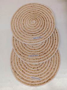 พรมผ้าฝ้ายผ้าป่านสามชั้นสไตล์นอร์ดิกแบบหนาเสื่อปูโต๊ะแบบอเนกประสงค์กันลื่นสำหรับบ้านงานแต่งงานซักได้ - Product Image 4