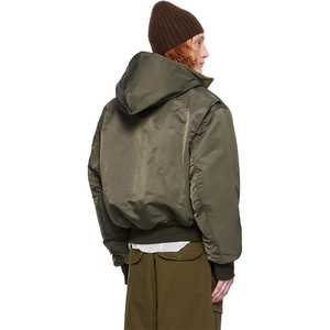Chaqueta de Invierno Acolchada con Capucha, Color Caqui, Cierre de Cremallera, Personalizada OEM, de Nailon Satinado - Product Image 3