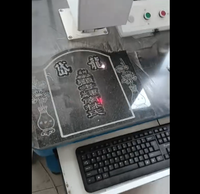 Mini machine de marquage laser à fibre pour la gravure sur métal et pierre, graveur laser de bureau 70W pour l'acier inoxydable et l'alliage d'aluminium