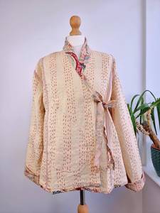 Awesome Western Wearing Kantha Kimono Jacket para verano y primavera Vestidos festivos naturales impresos a mano y artículos de regalo - Product Image 3