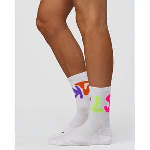 Chaussettes de sport Motion Performance - Blanc arc-en-ciel, respirantes, en tricot sportif pour le cyclisme - Product Image 1